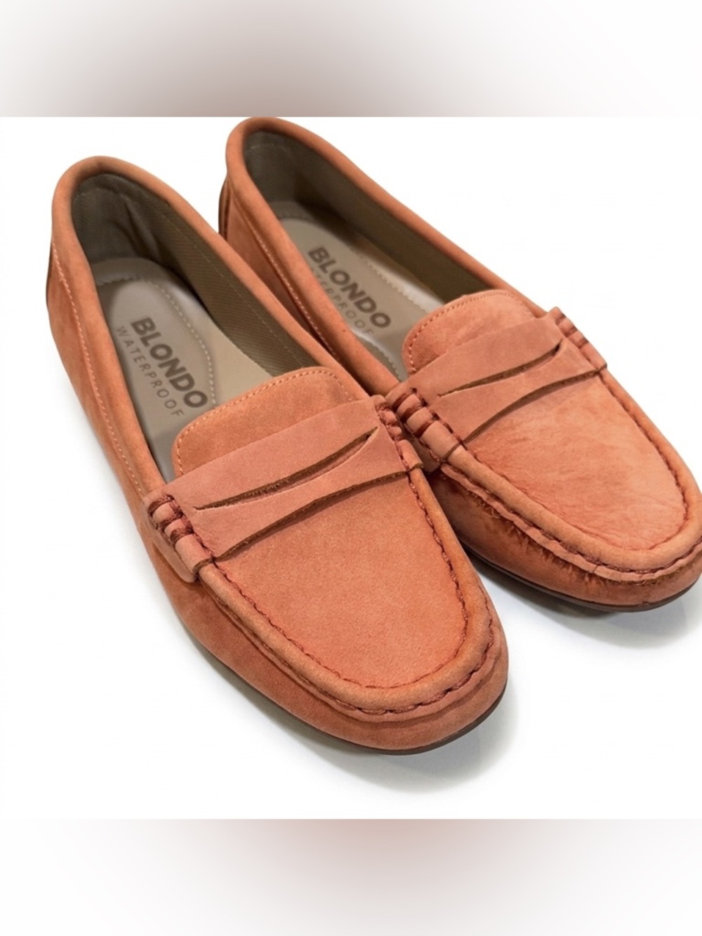 Blondo Women's Shelby Waterproof Leather Orange Flats Size 6